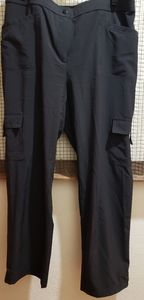 Chicos Zenergy 1.5 short black pants